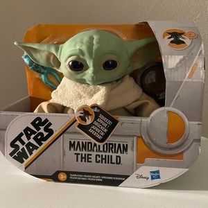 Star Wars The Child Yoda Electronic Talking Plush